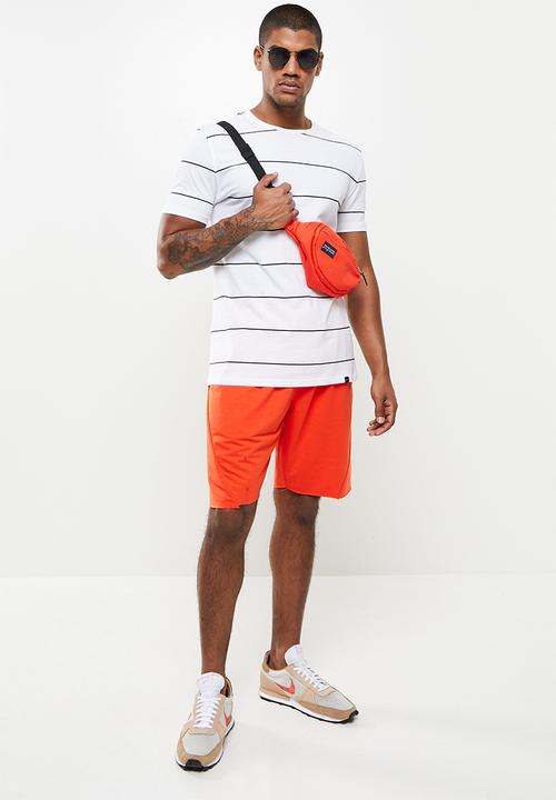 basicthread - Sweatshort - red