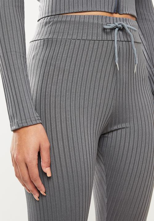 STYLE REPUBLIC - Crop hoodie & track pants set - dark grey