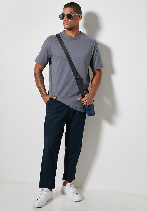 Superbalist - Aaron relaxed fit crew tee - dark grey