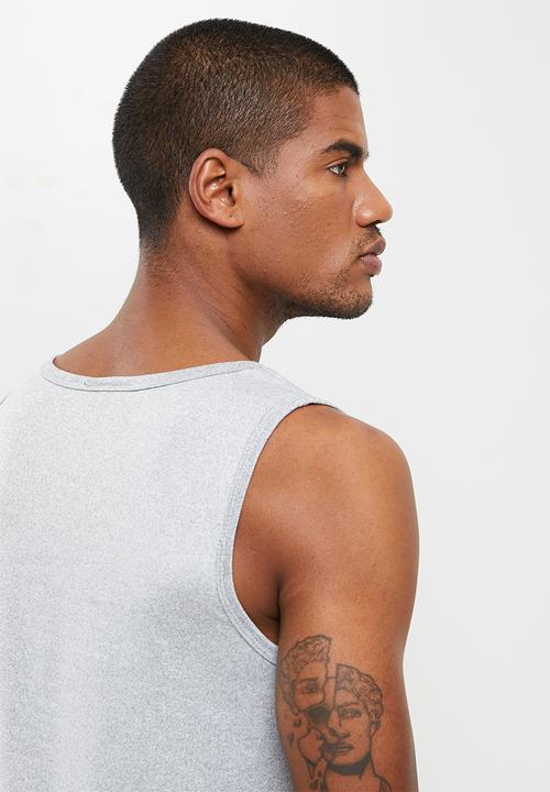 basicthread - Slim fit vest - light grey