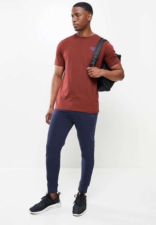 Hi-Tec - Heritage tee - burgundy