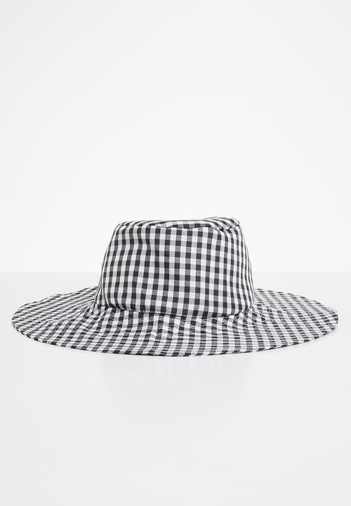 Superbalist - Gingham summer hat - black & white