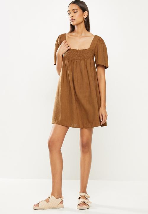 Glamorous - Square neck dress - rust 