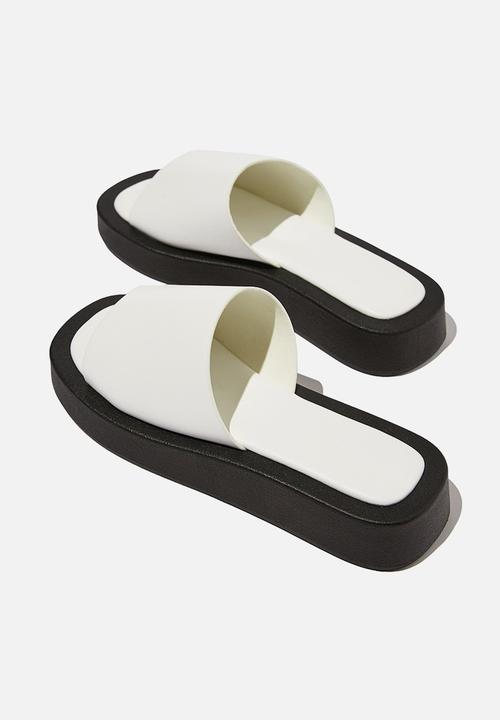 Cotton On - Sadie single vamp flatform slide - white 