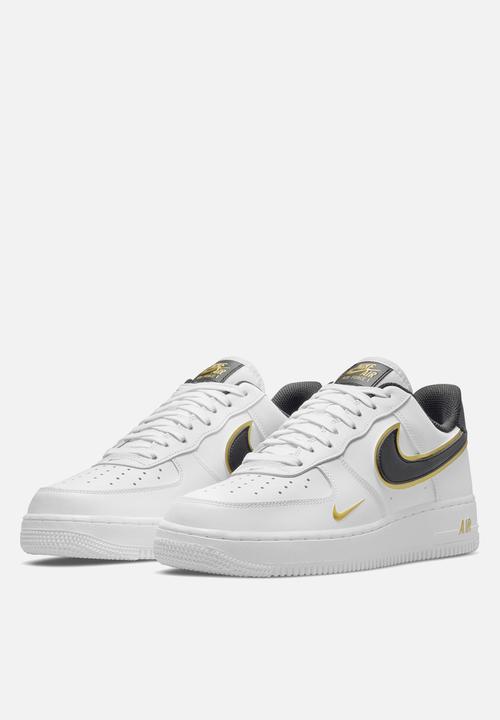 Nike - Air Force 1 '07 LV8 - white/black-metallic gold-white