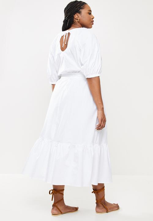 Me&B - Plus miss candy raglan bellow sleeve dress - white