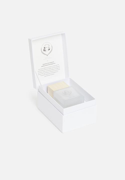 Anke Products - Sandalwood and rose diffuser gift box 