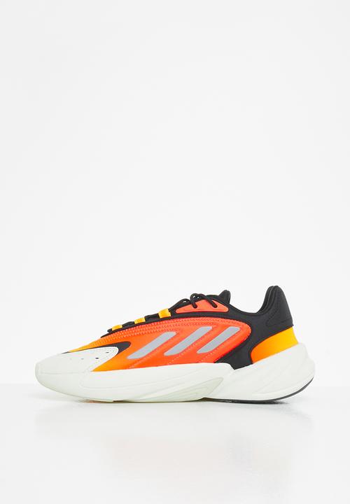 adidas Originals - Ozelia j - core black/matte silver/off white