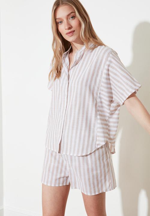 Trendyol - Striped woven pajamas set - beige