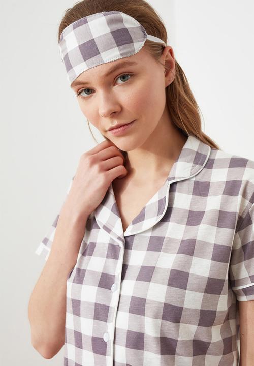 Trendyol - Plaid knitted pajamas set - mink