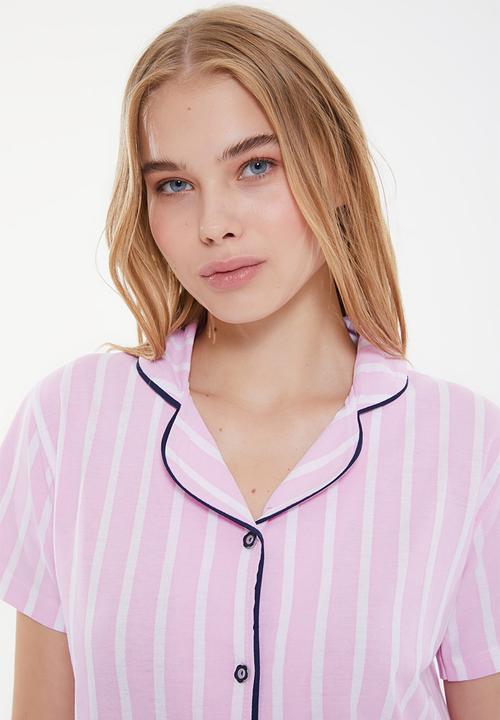 Trendyol - Printed knitted pajamas set - pink & white 
