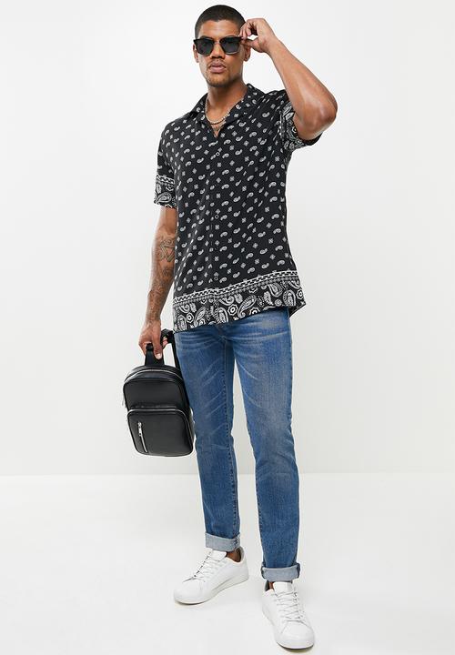 Brave Soul - Paisley print shirt - black