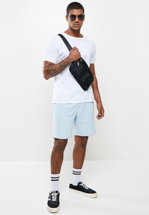 Brave Soul - Tarley summer fleece shorts - baby blue