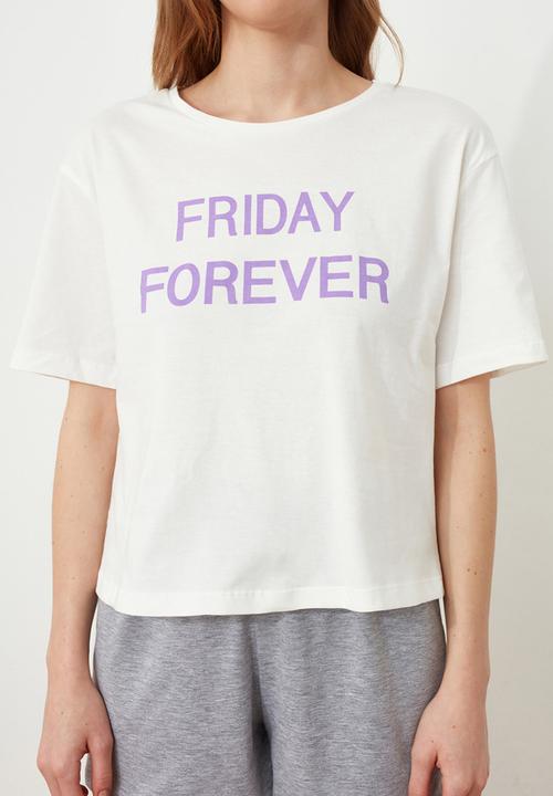Trendyol - Slogan knitted pajamas set - white & grey 