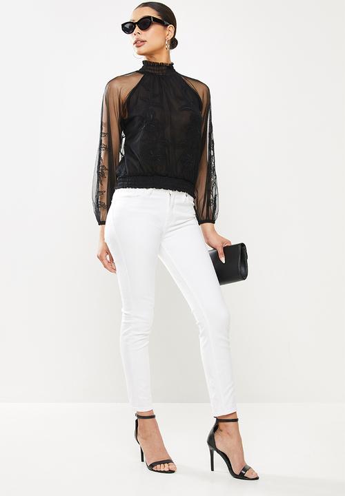 GUESS - Long sleeve luissa applique top - black