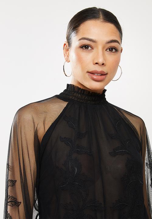 GUESS - Long sleeve luissa applique top - black