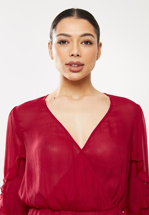GUESS - Long sleeve azell ruffle sleeve top - red