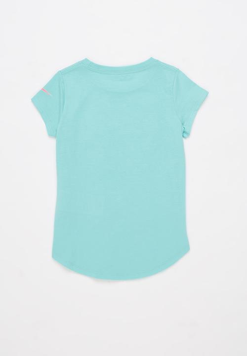 Nike - Nkg 3d nike heart tee - tropical twist