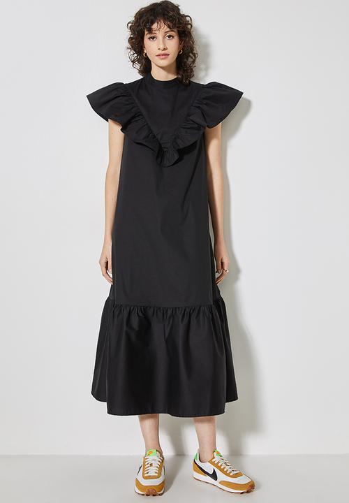 Superbalist - Ruffle funnel neck dress - black