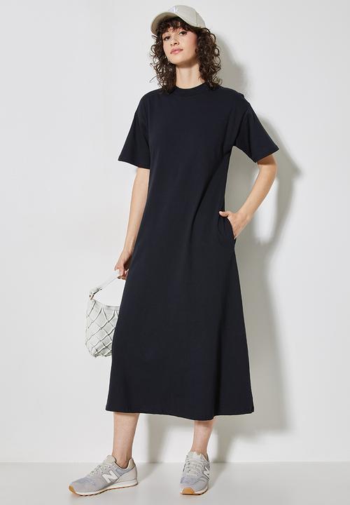 Superbalist - Trapeze t-shirt dress with pockets - black