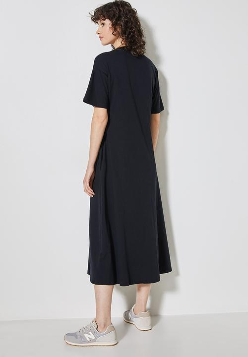 Superbalist - Trapeze t-shirt dress with pockets - black