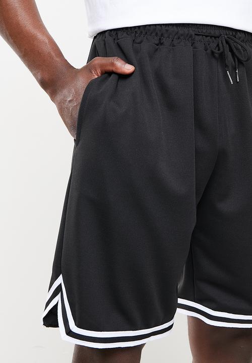basicthread - Basketball court short - black