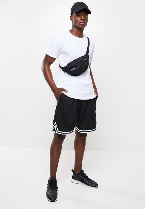 basicthread - Basketball court short - black