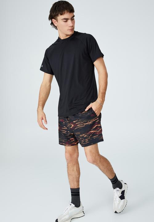 Cotton On - Active tech short - black