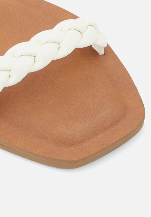 Call It Spring - Elilirwen sandal - white