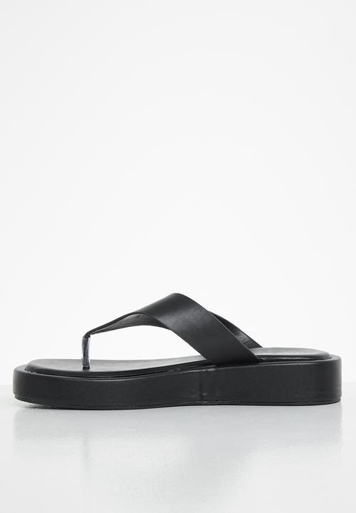 Public Desire - Voyage padded toepost sandal - black