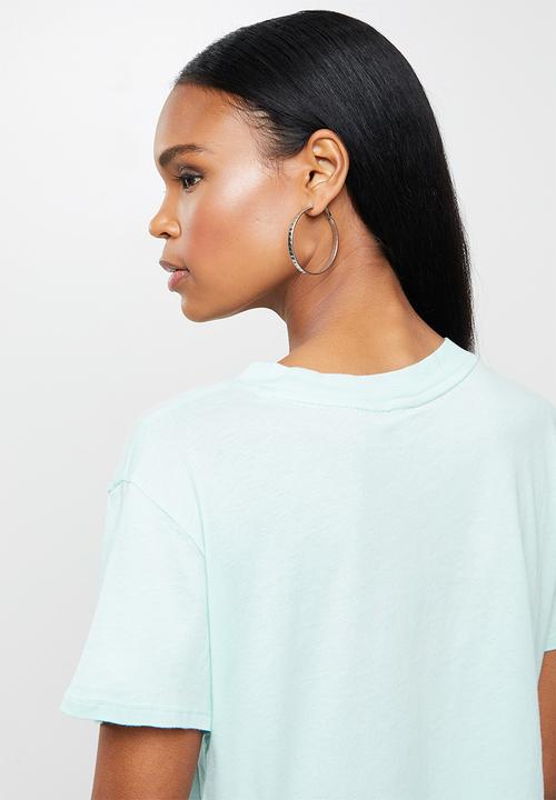 GUESS - Short sleeve triangle logo crop tee - mint