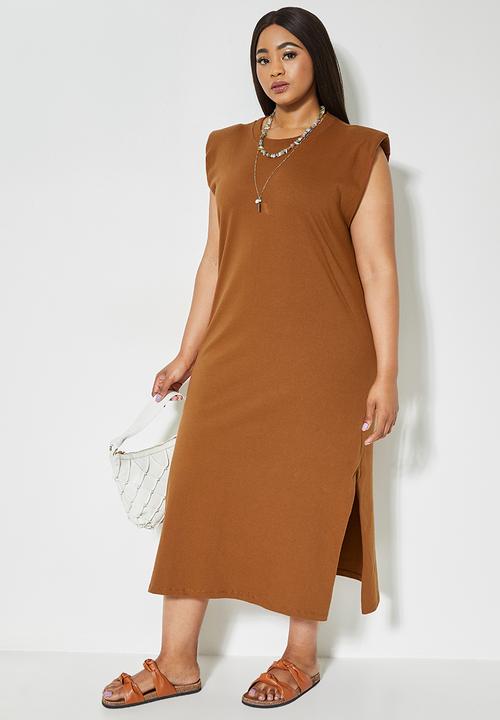 Superbalist - Shoulder pad column dress - brown