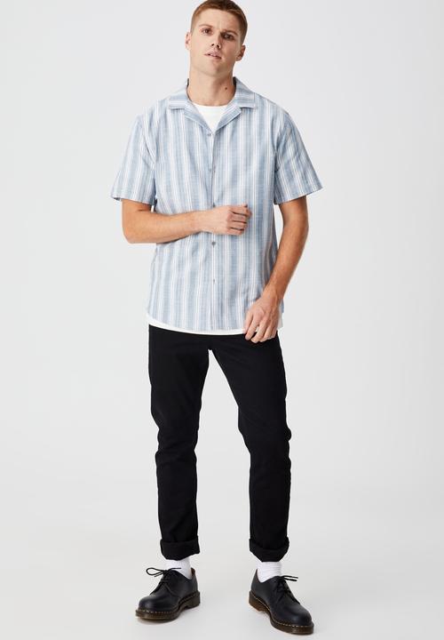 Cotton On - Textured short sleeve shirt - blue