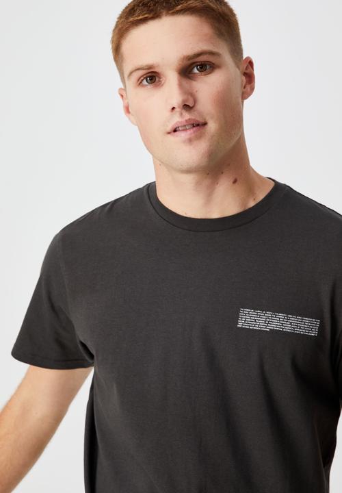Cotton On - Tbar text t-shirt - washed black