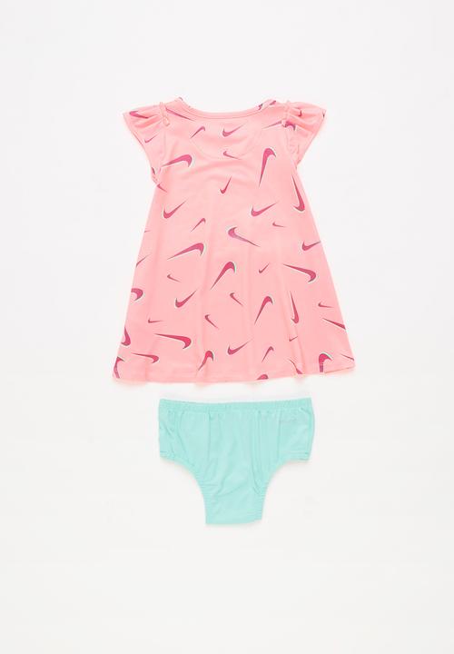Nike - Nkg 3d swoosh printed dress - sunset pulse