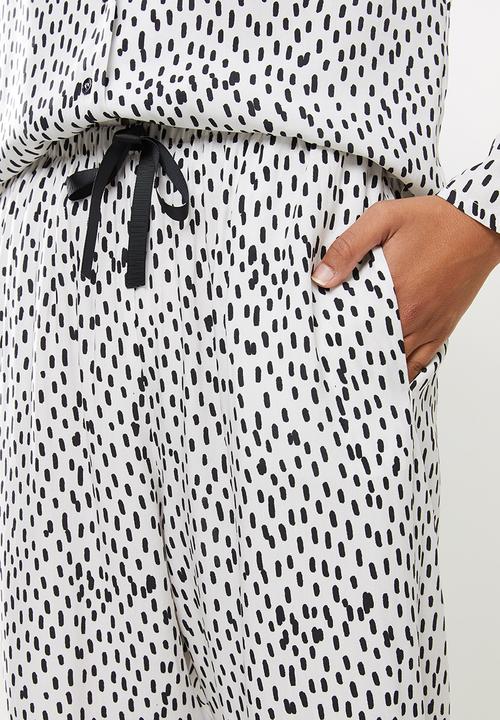 Superbalist - Sleep shirt & pants set - white & black