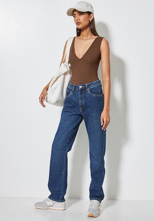 Superbalist - 2 Pack v-neck bodysuit - brown & milk