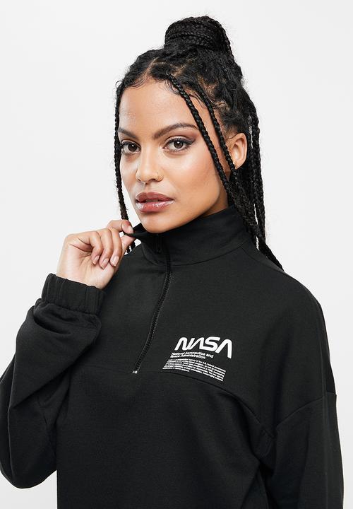 Blake - Quarter zip sweater w print - black