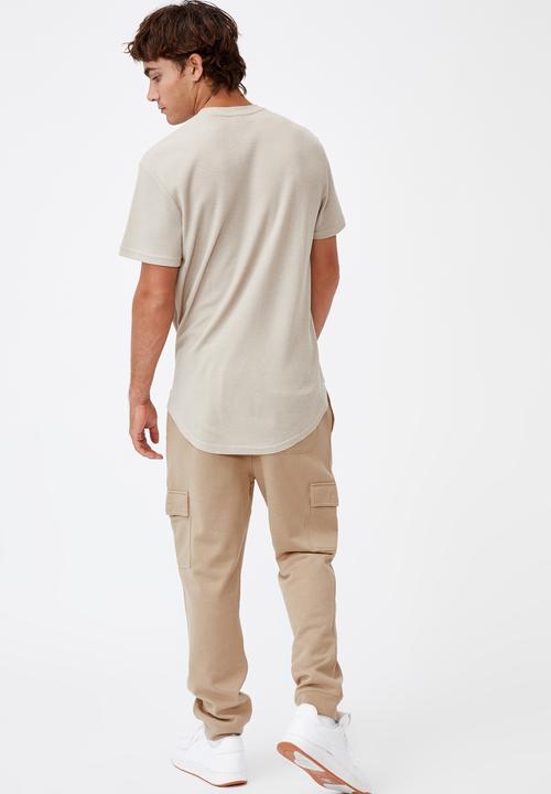 Cotton On - Trippy slim cargo trackie - stone