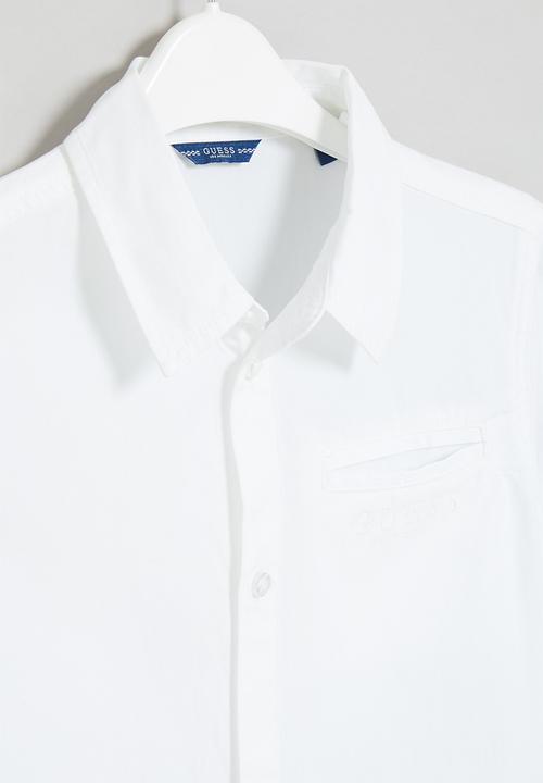 GUESS - Short sleeve logo shirt - white