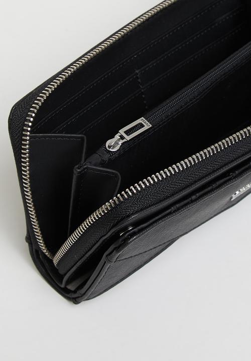 GUESS - Buoso slg multi zip w wristlet - black