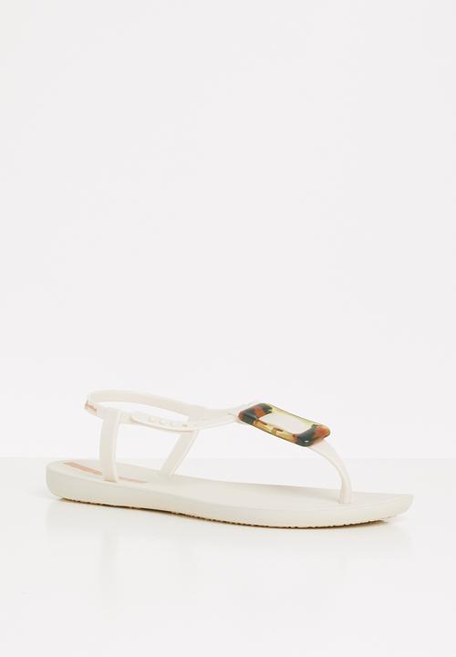 Ipanema - Classic fem - beige