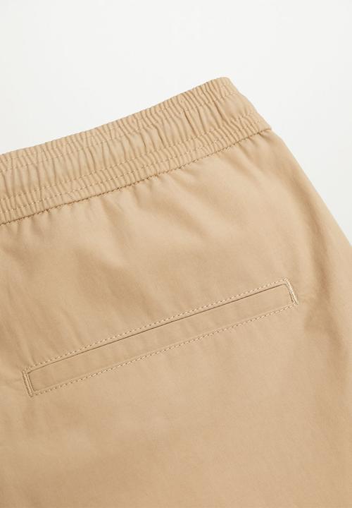 MANGO - Bermuda shorts venise - light beige