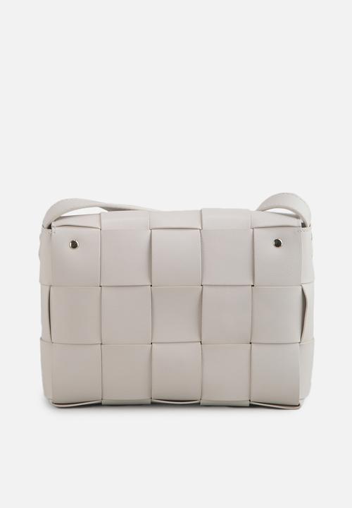 BUFFALO® London - Odette - crossbody bag - imi nappa - cream