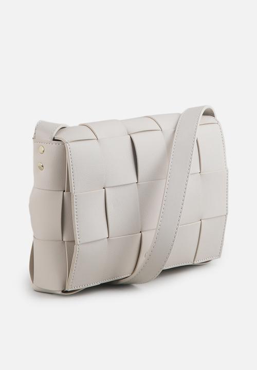 BUFFALO® London - Odette - crossbody bag - imi nappa - cream