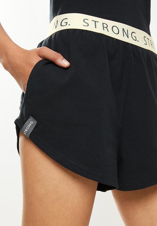 STRONG by T-Shirt Bed Co. - Summer shorties - black