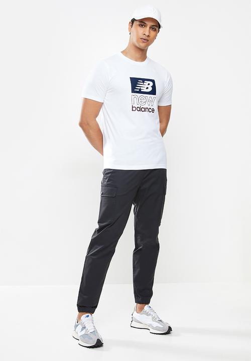 New Balance  - Nb classics graphic tee - white