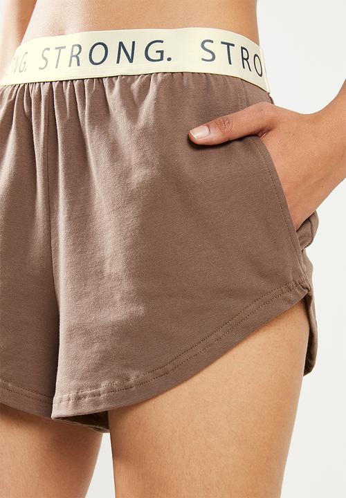 STRONG by T-Shirt Bed Co. - Summer shorties hyde - brown