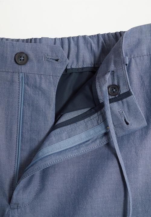 MANGO - Bermuda shorts sakude - light blue