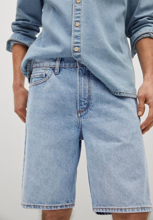 MANGO - Bermuda shorts bebob - light blue